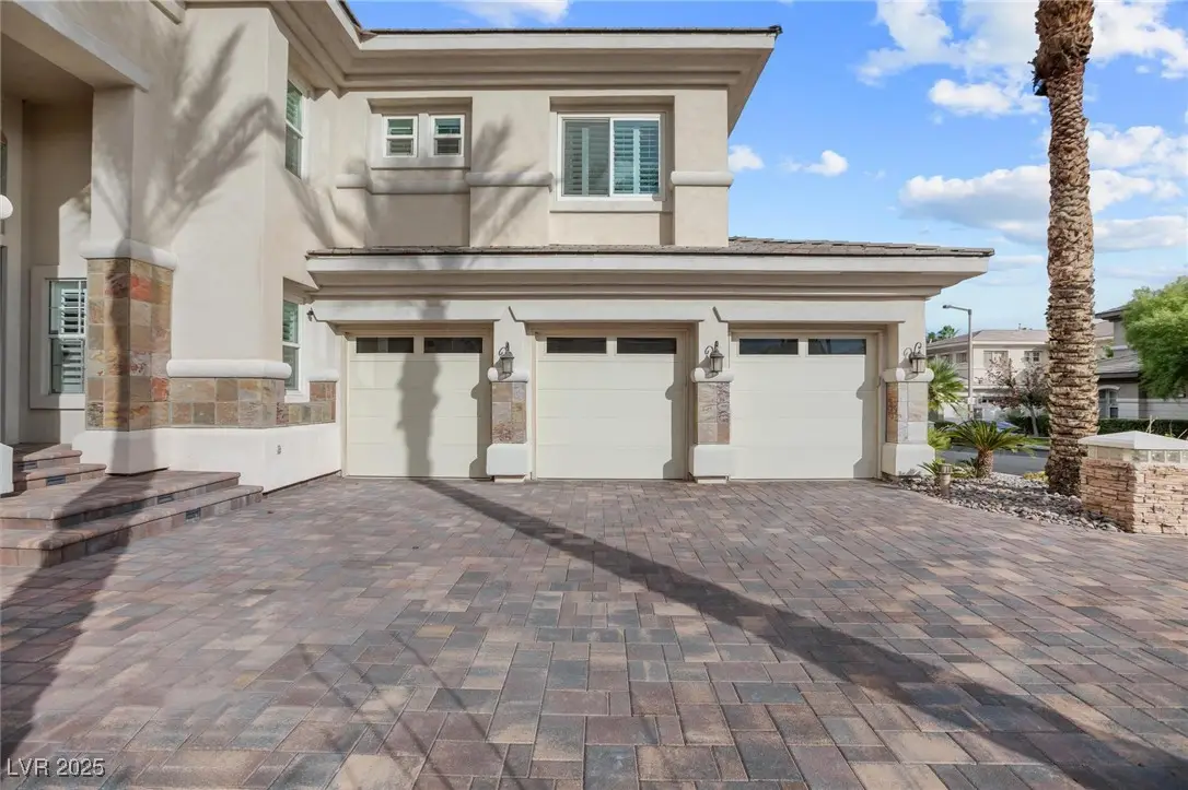 425 Pinnacle Heights Lane, Las Vegas, NV 89144 - Image #1