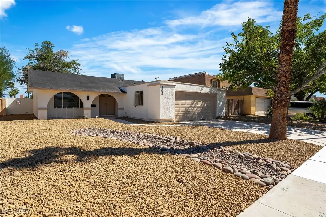 304 N Torrey Pines Drive, Las Vegas, NV 89107 - Image #1