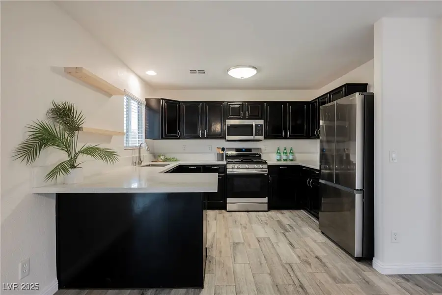 2665 Flathead Falls Street, Las Vegas, NV 89156 - Image #2