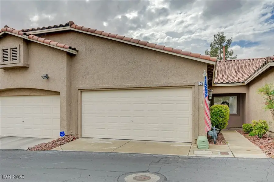 393 Blanca Springs Drive, Henderson, NV 89014 - Image #2