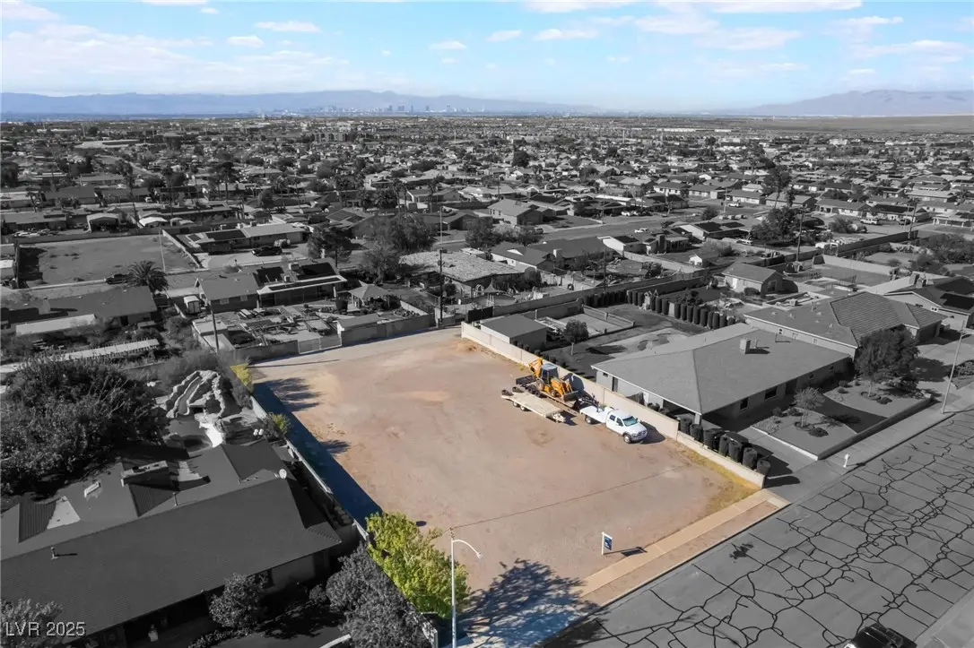 839 Fairview Drive, Henderson, NV 89015 - Image #1