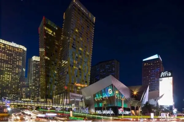 3722 Las Vegas Boulevard #2101, Las Vegas, NV 89158