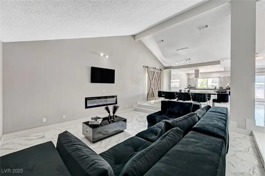 6352 Peppermill Drive, Las Vegas, NV 89146 - Image #3