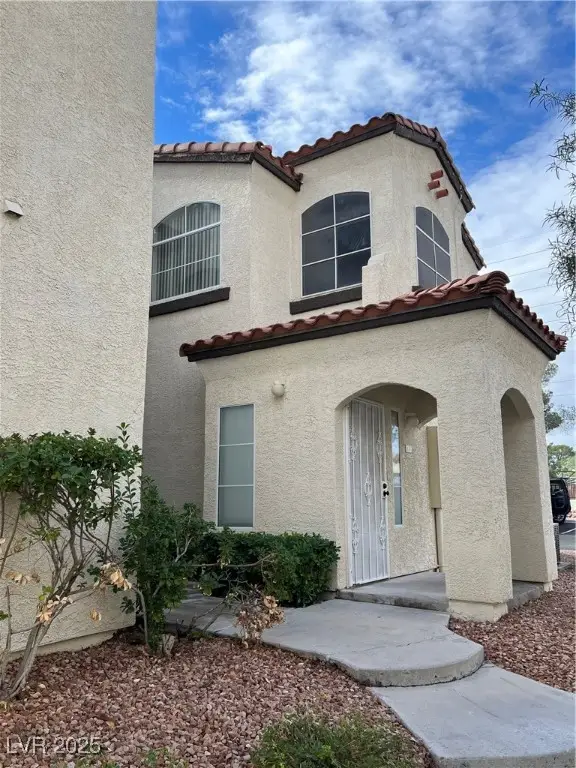 2975 Bluegrass Lane #424, Henderson, NV 89074 - Image #2