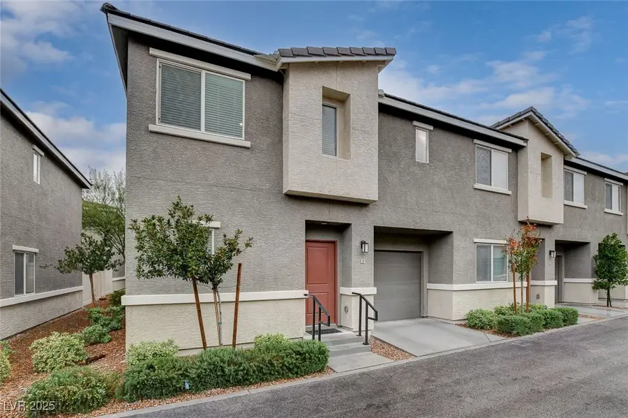 12246 Glass Desert Road #1, Las Vegas, NV 89183 - Image #2