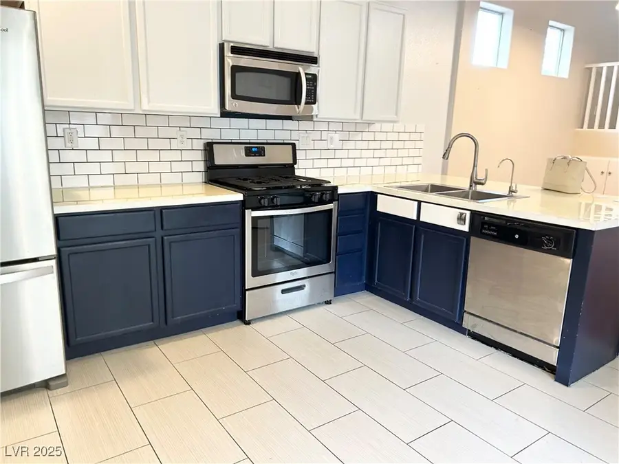 7876 Territorial Street, Las Vegas, NV 89149 - Image #2