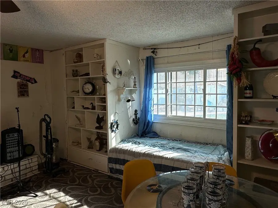 1631 Ottawa Drive, Las Vegas, NV 89169 - Image #3