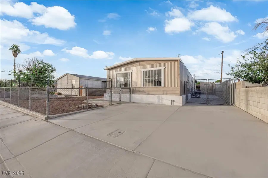6274 Great Smoky Avenue, Las Vegas, NV 89156 - Image #2