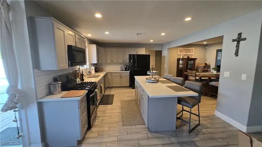 3720 Antigua Avenue, Las Vegas, NV 89121 - Image #3