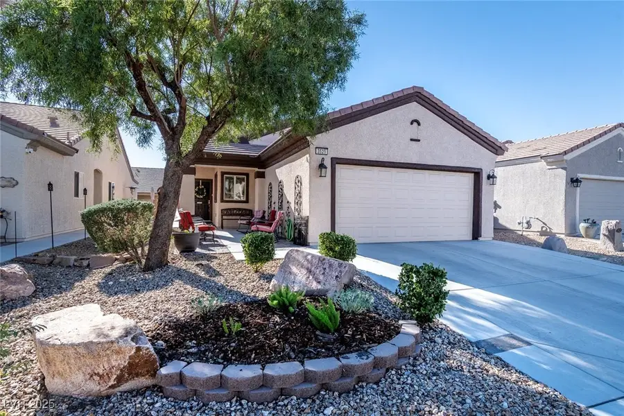 3525 Herring Gull Lane, North Las Vegas, NV 89084 - Image #2