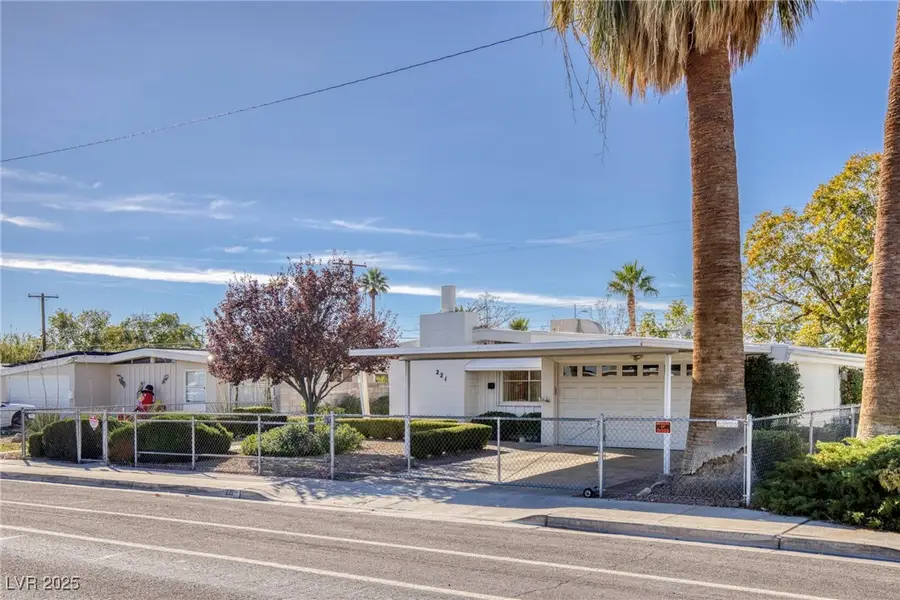 221 Upland Boulevard, Las Vegas, NV 89107 - Image #2