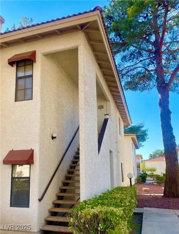 6645 W Tropicana Avenue #104, Las Vegas, NV 89103