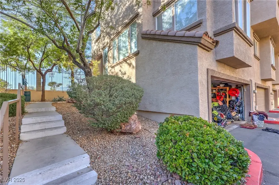 1501 Faldo Street, Las Vegas, NV 89128 - Image #3