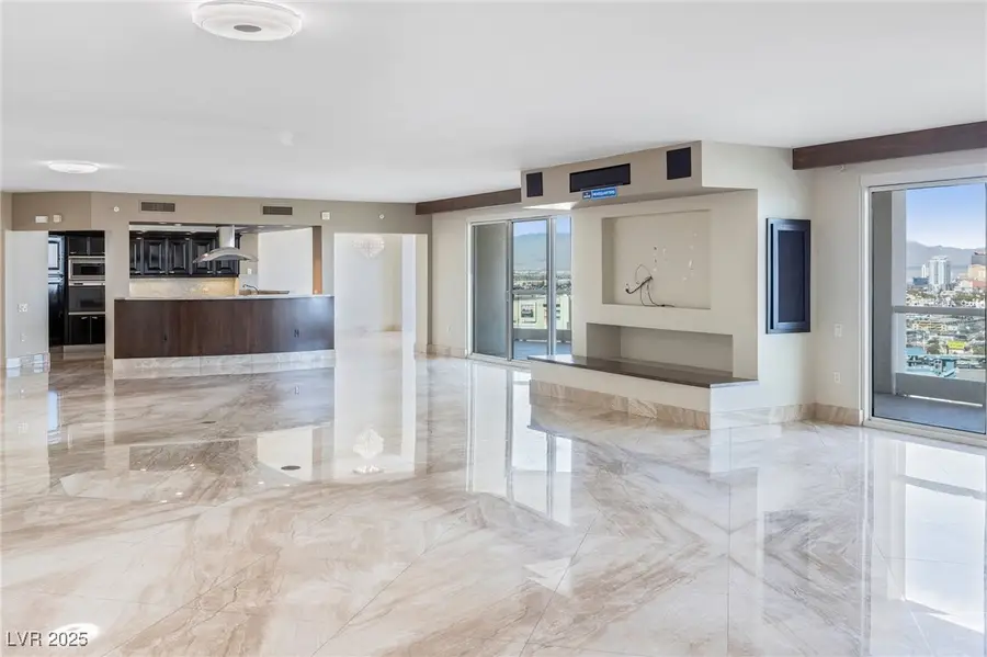 2777 Paradise Road #1801, Las Vegas, NV 89109 - Image #2