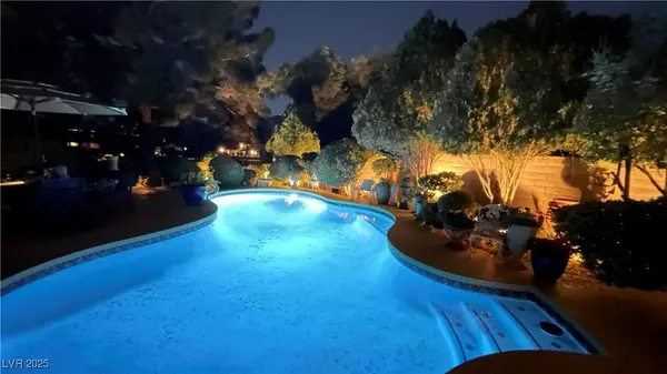 3012 Bel Air Drive, Las Vegas, NV 89109