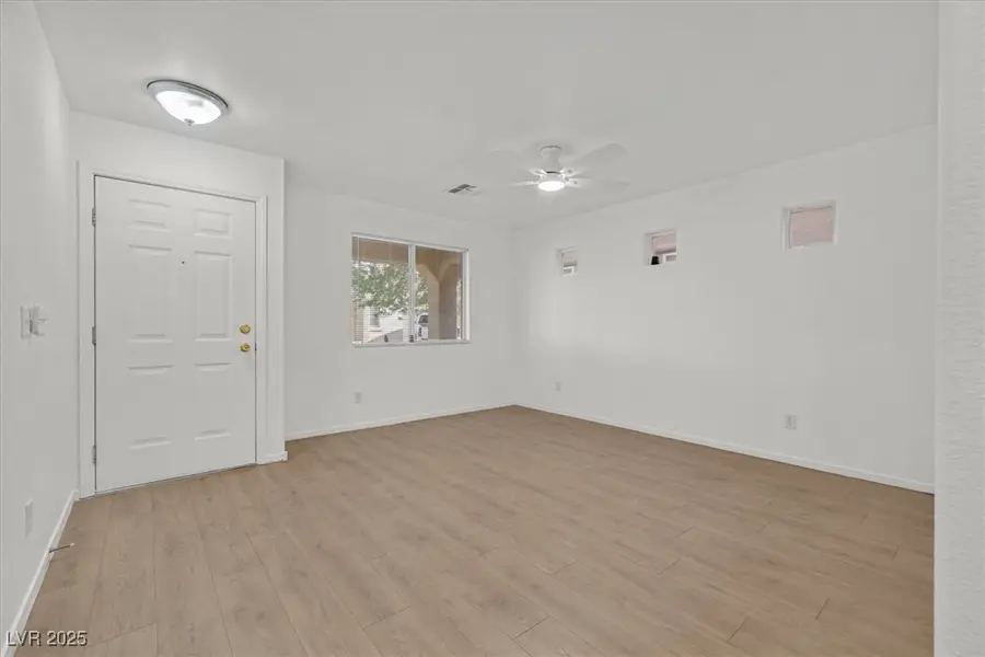6927 Smiling Cloud Avenue, Henderson, NV 89011 - Image #2