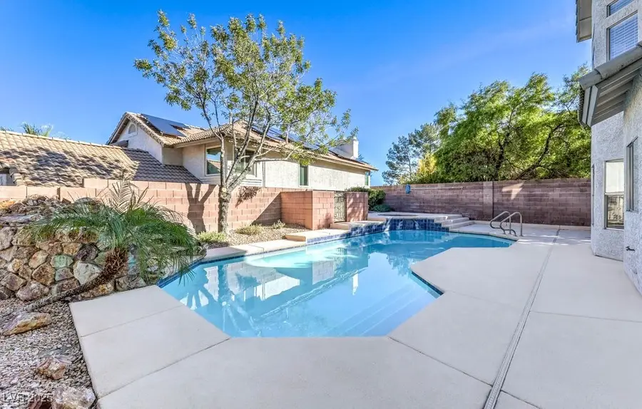 420 Crater Court, Henderson, NV 89014 - Image #2