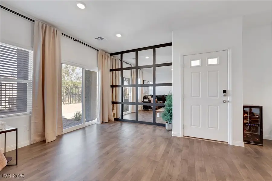 534 Thistleberry Avenue, Henderson, NV 89044 - Image #3