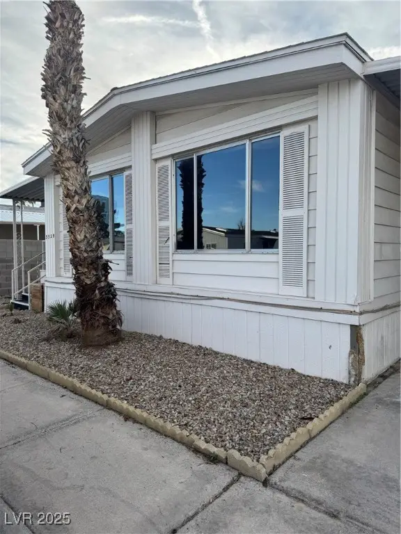 3529 Allegheny Drive, Las Vegas, NV 89122