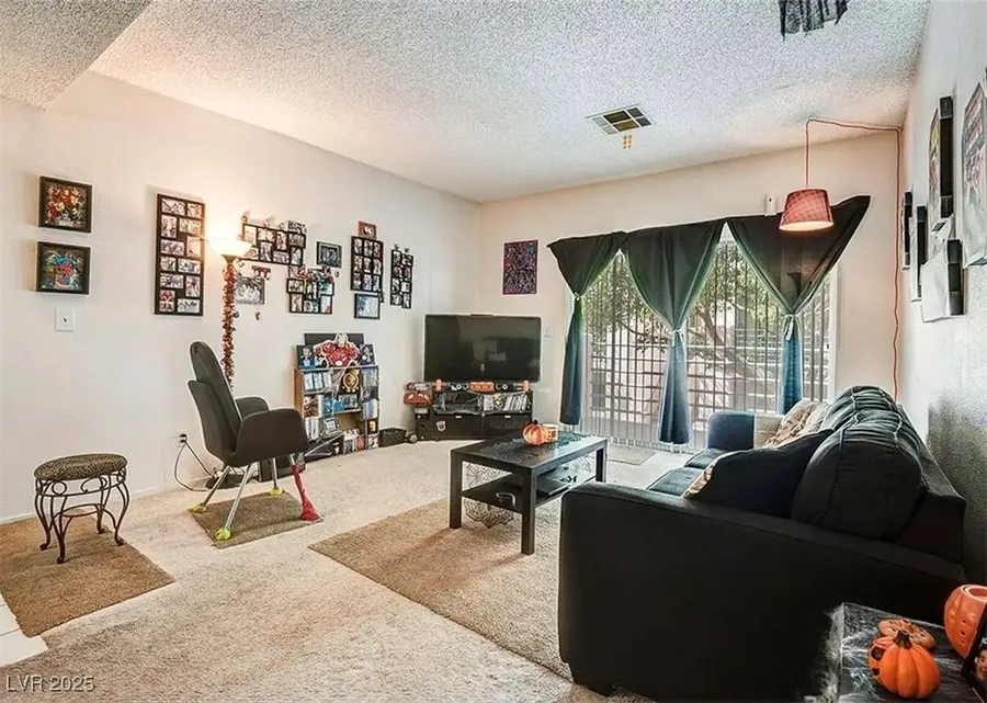 7100 Pirates Cove Road #2018, Las Vegas, NV 89145 - Image #3