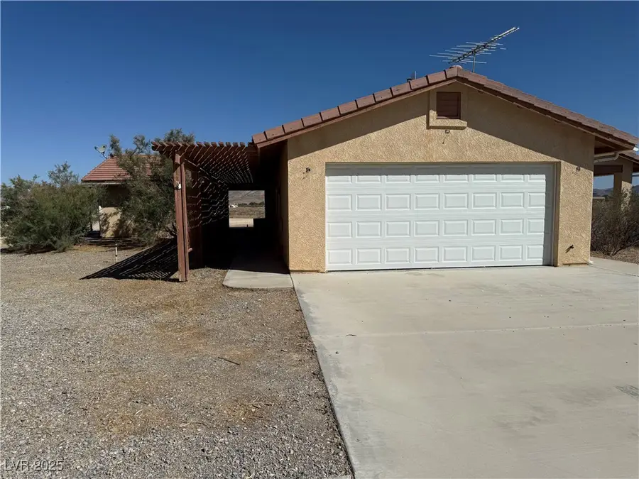 3090 N Woodchips Road, Pahrump, NV 89060 - Image #2