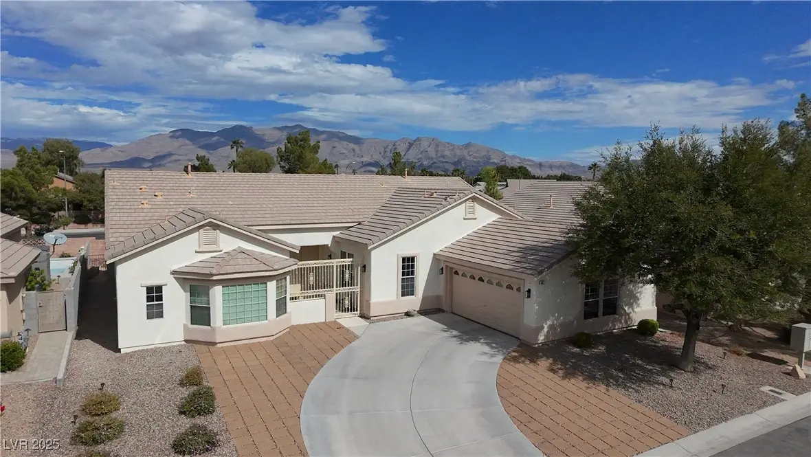 5422 Nestled Moon Court, Las Vegas, NV 89131 - Image #1