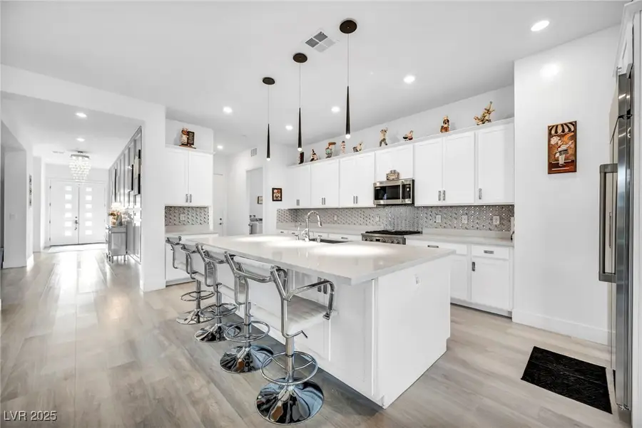 12468 Primrose Grove Lane, Las Vegas, NV 89138 - Image #2