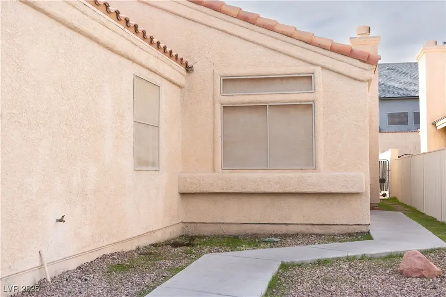 1909 Betsy Ross Drive, Las Vegas, NV 89108 - Image #3