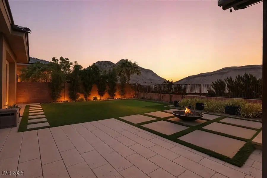 2900 Raywood Ash Drive, Las Vegas, NV 89138 - Image #3