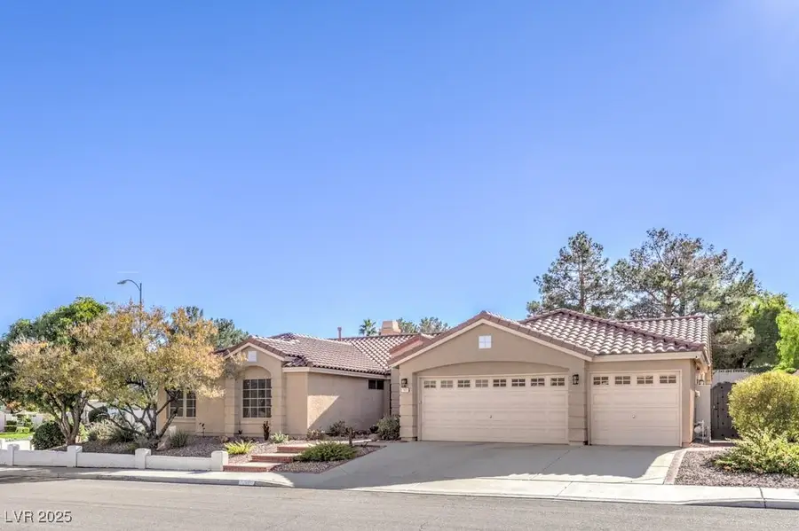 7809 Waterfalls Avenue, Las Vegas, NV 89128 - Image #3