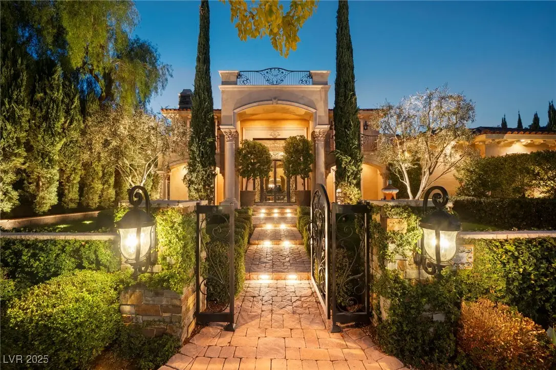 8808 Greensboro Lane, Las Vegas, NV 89134 - Image #1