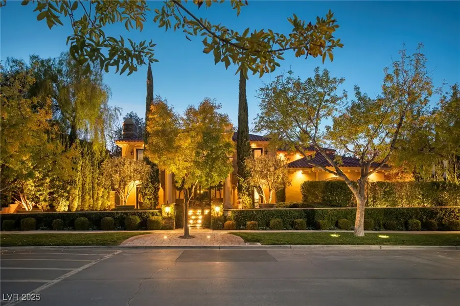 8808 Greensboro Lane, Las Vegas, NV 89134 - Image #3