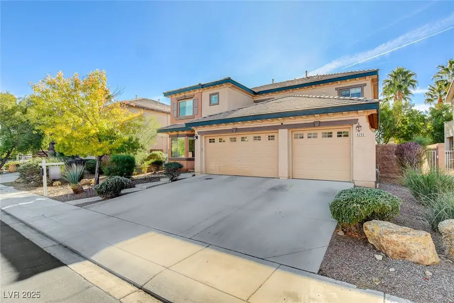 4209 Bridesmaid Falls Avenue, North Las Vegas, NV 89085 - Image #2