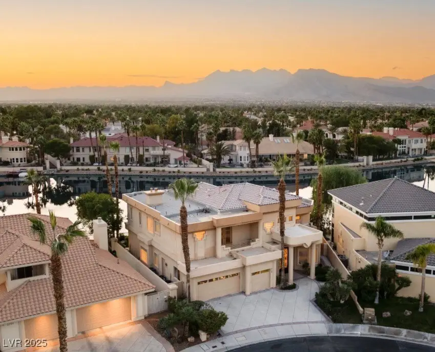 2705 Crystal Beach Drive, Las Vegas, NV 89128 - Image #2