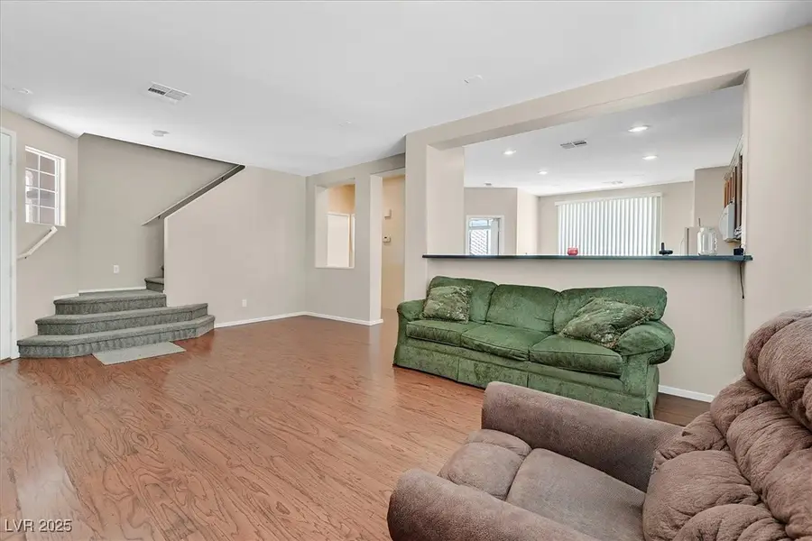 719 Quayside Court, Las Vegas, NV 89178 - Image #3