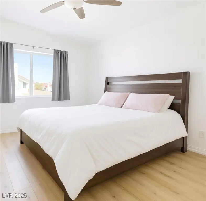 7905 Lago Vista Lane #201, Las Vegas, NV 89145 - Image #3
