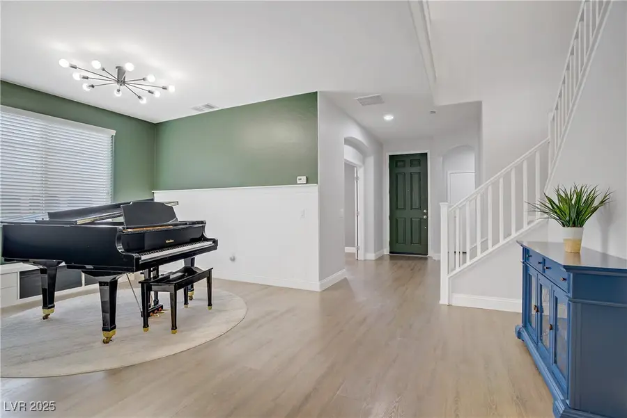 9557 Belmont Bay Avenue, Las Vegas, NV 89148 - Image #2