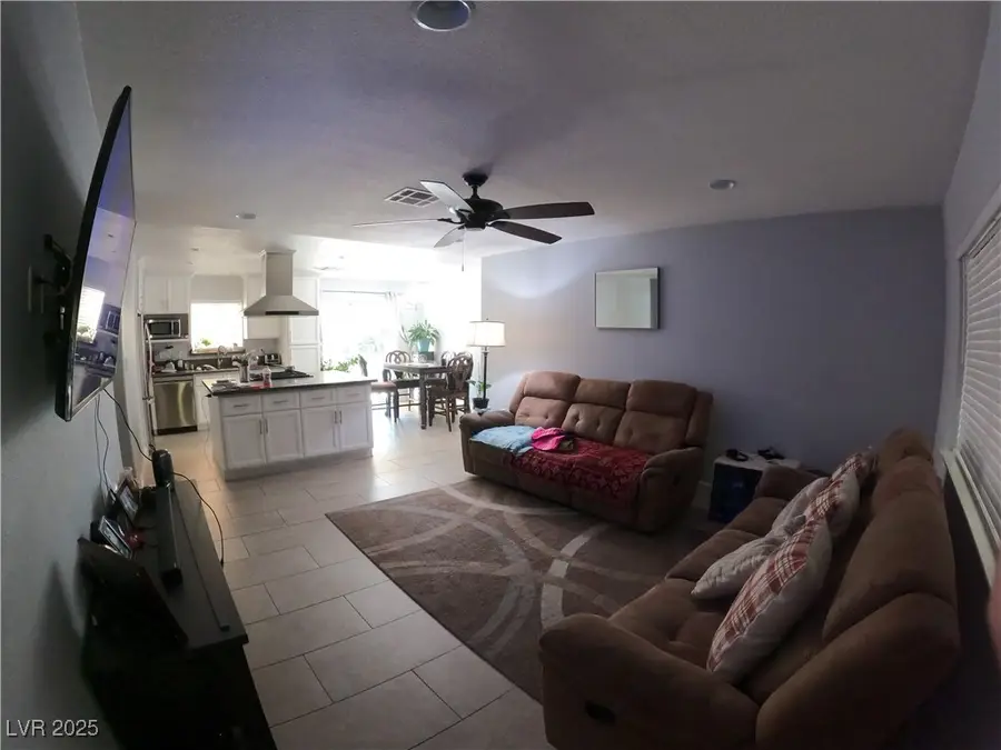 5705 Stallion Avenue, Las Vegas, NV 89108 - Image #3