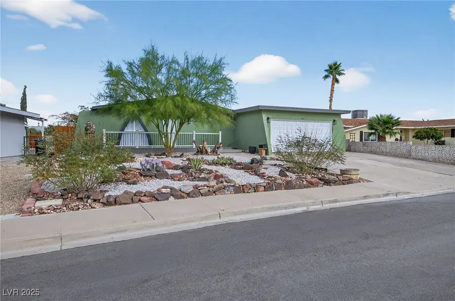 405 Scenic Drive, Henderson, NV 89002 - Image #2