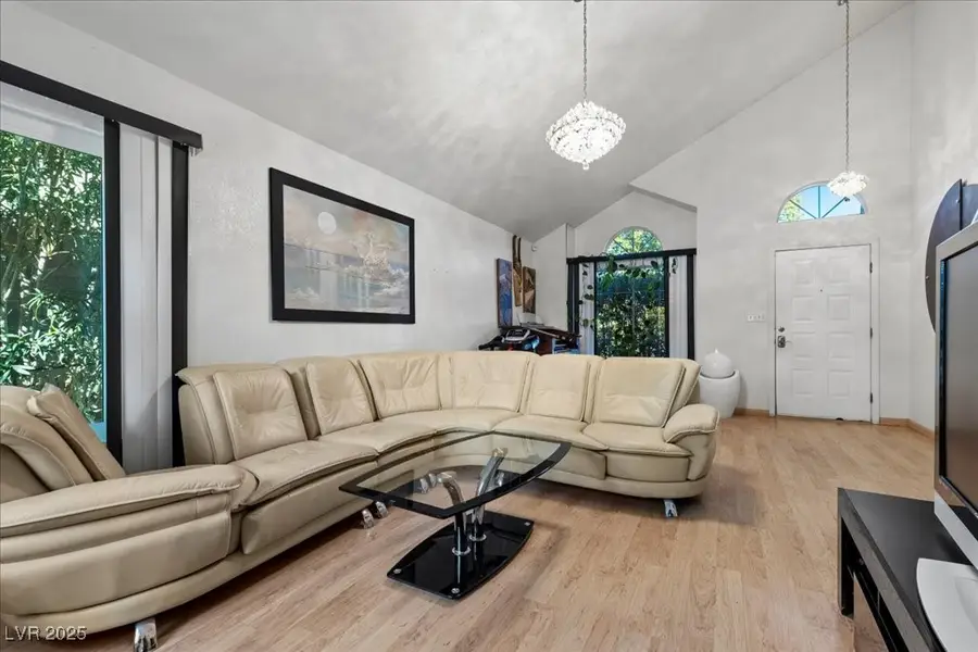 7625 Raven Hills Drive, Las Vegas, NV 89149 - Image #3