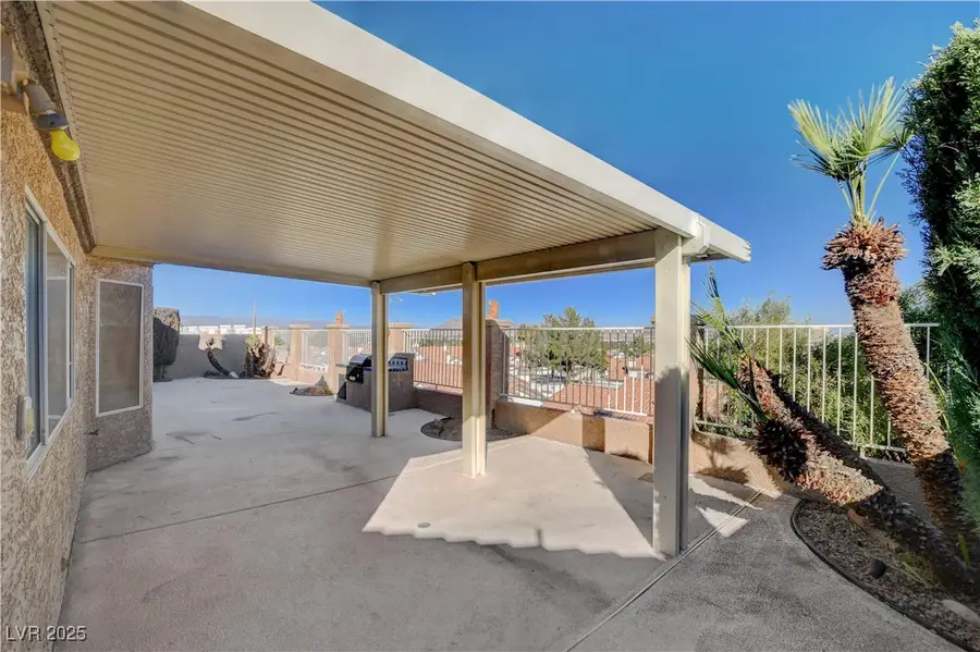 360 Promontory Drive, Henderson, NV 89014 - Image #2
