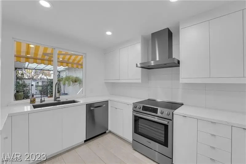 2587 La Cara Avenue, Las Vegas, NV 89121 - Image #3