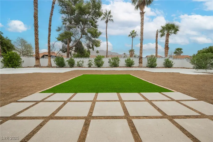 768 Santree Circle, Las Vegas, NV 89110 - Image #2