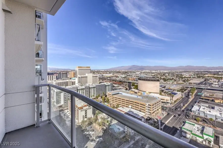 150 Las Vegas Boulevard #2203, Las Vegas, NV 89101 - Image #2