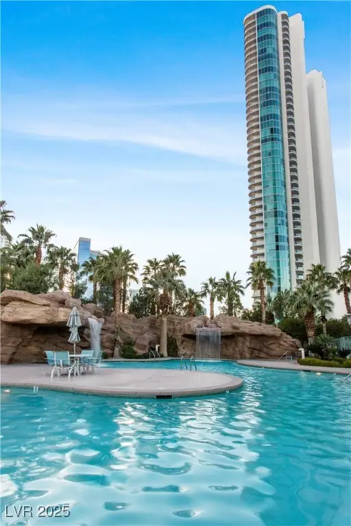 322 Karen Avenue #2806, Las Vegas, NV 89109 - Image #2