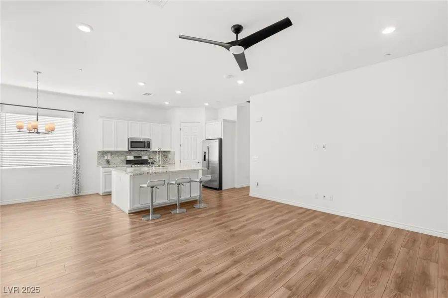 209 Bellini Peak Avenue, Henderson, NV 89011 - Image #2