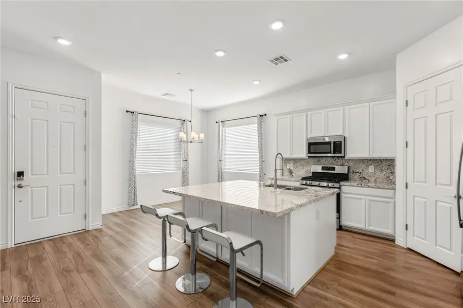 209 Bellini Peak Avenue, Henderson, NV 89011 - Image #3