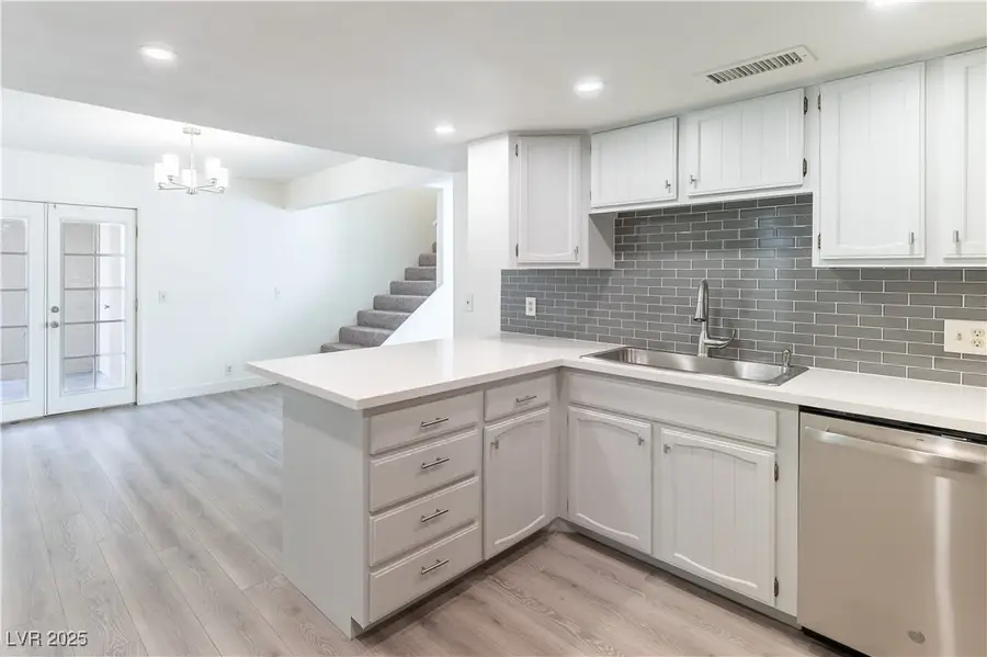 3708 Heritage Avenue, Las Vegas, NV 89121 - Image #2