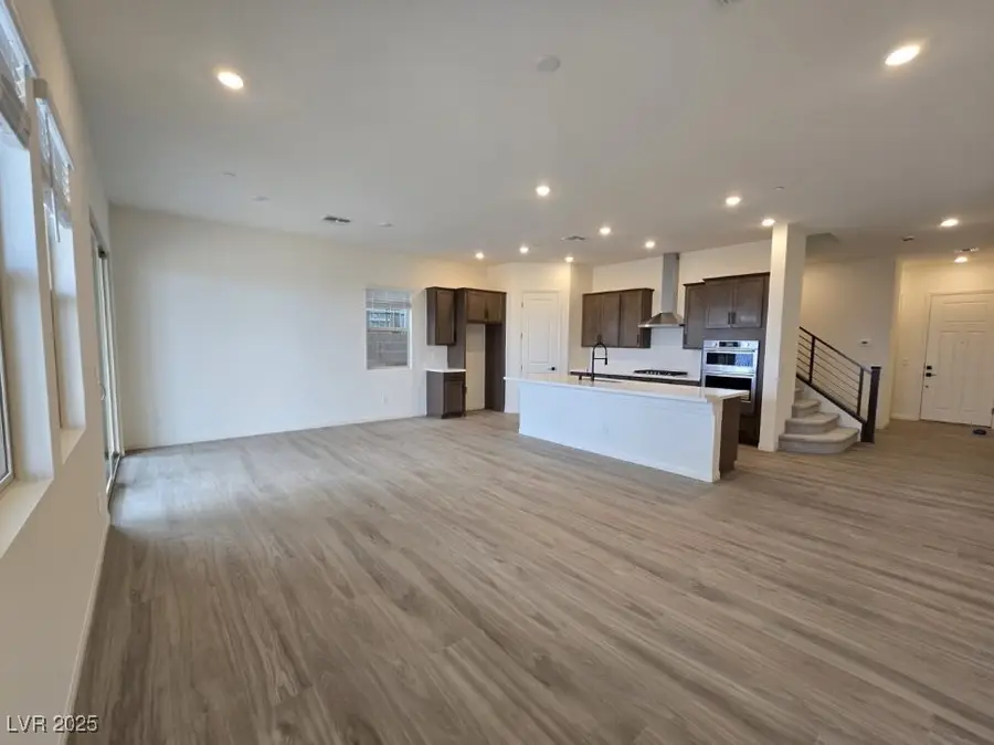 472 Clover Bar Lane, Las Vegas, NV 89138 - Image #3