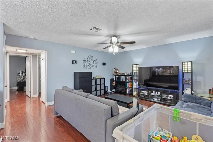 1336 Huntdale Lane #101, Las Vegas, NV 89128 - Image #3